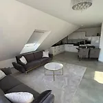 아파트 Maisonette