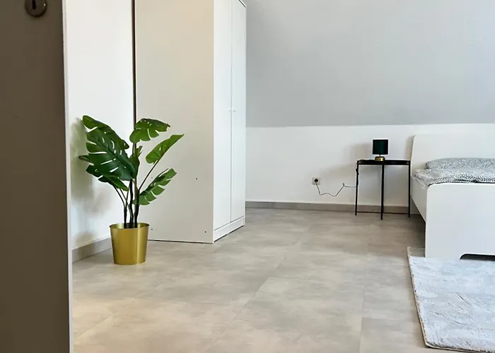 Maisonette * Фрехен