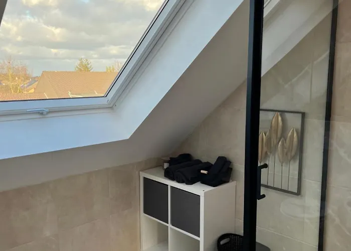 Maisonette * Фрехен